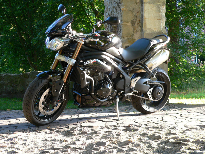 Triumph Speed Triple 1050