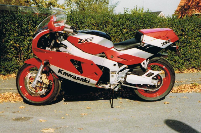 Kawasaki ZXR 750